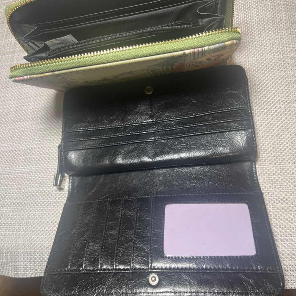 2 Wallets - image 3